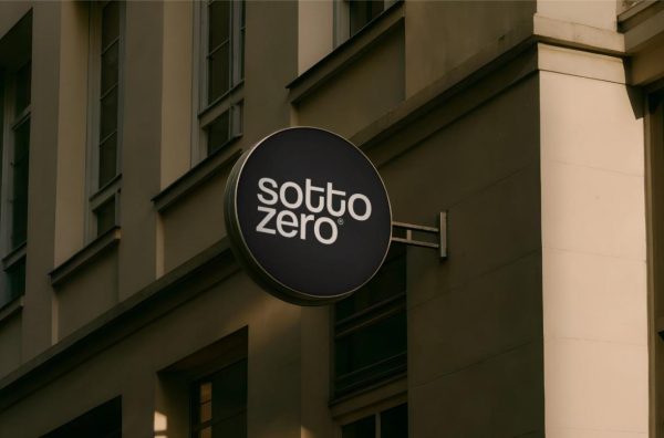 Close Up Sign Mockup