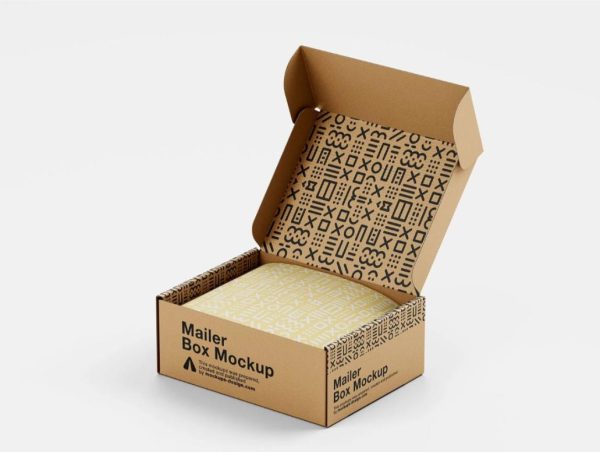 Editable Open Mailer Box Mockup