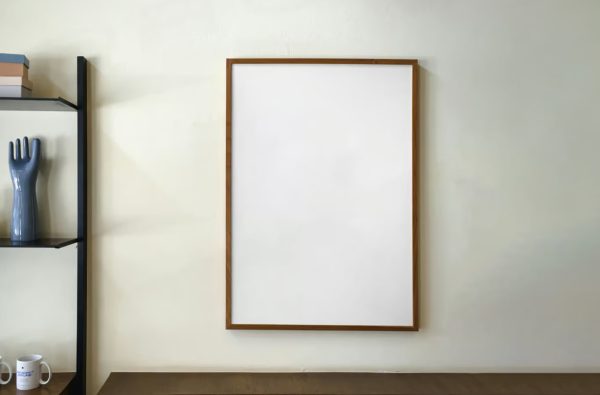Free Blank Hanging Poster Mockup