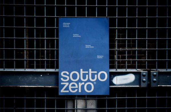 Minimal Poster Mockup PSD